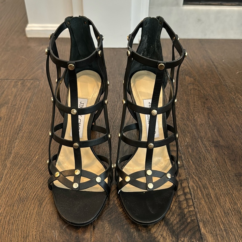 Jimmy Choo Tina Cage Sandal in black/light gold